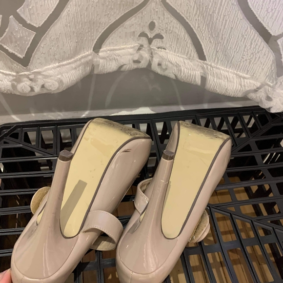 Shoes - Picture 2 of 3